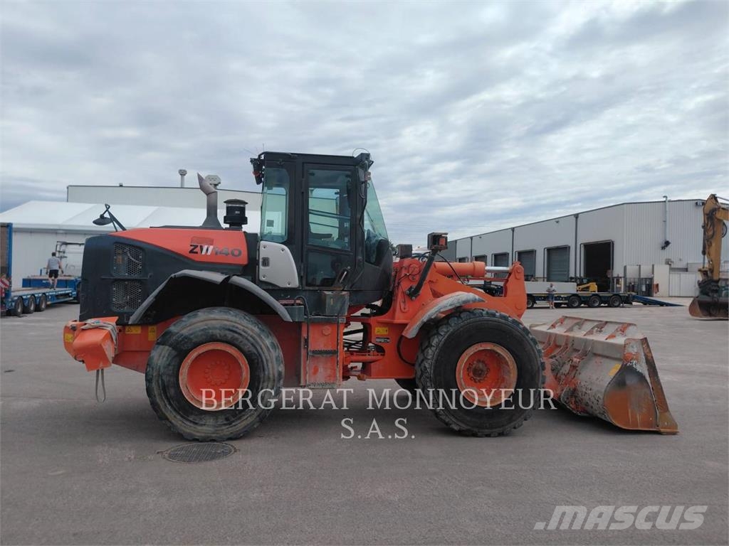 Hitachi ZW140 Wielladers