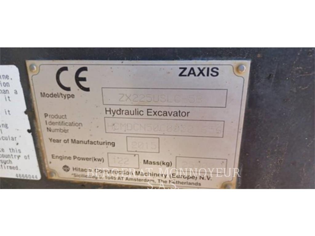 Hitachi ZX225 Lánctalpas kotrók