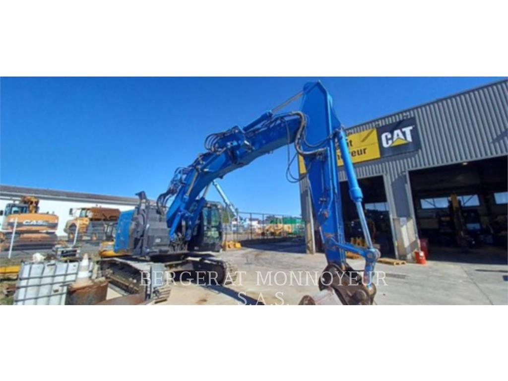 Hitachi ZX225 Lánctalpas kotrók