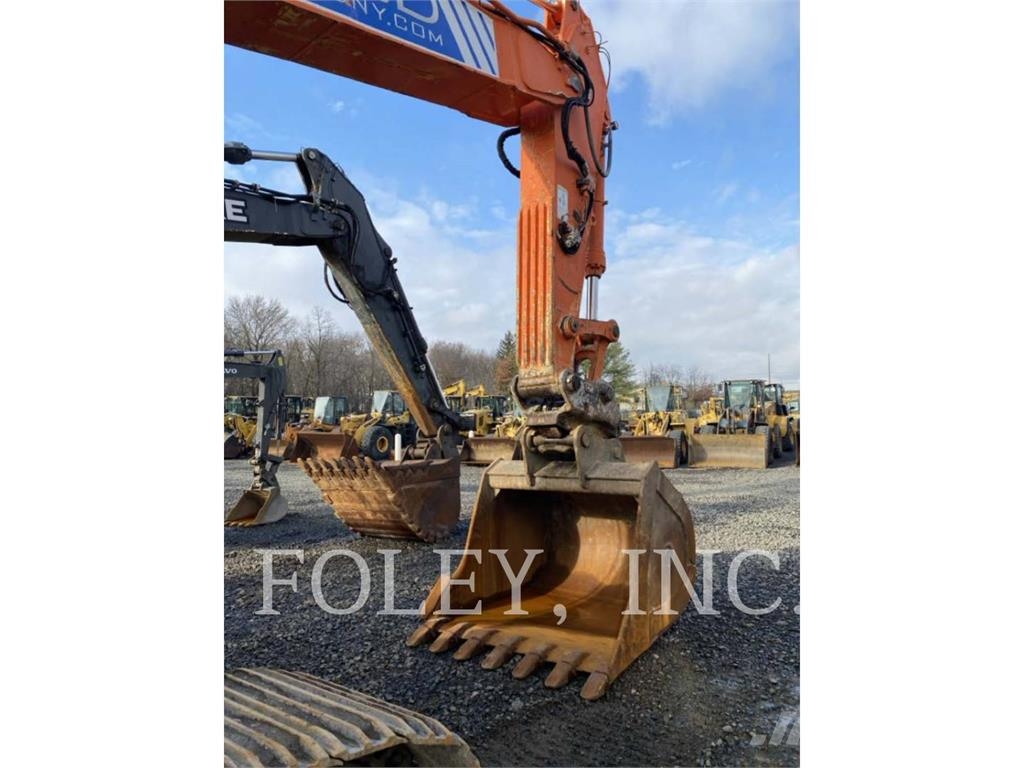 Hitachi ZX470 LC-6 حفارات زحافة