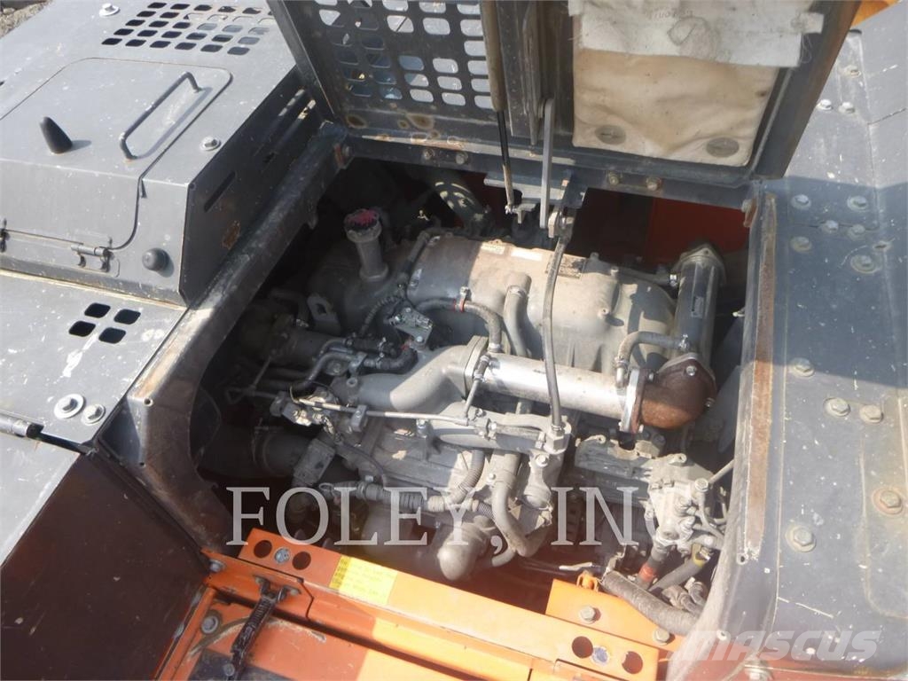 Hitachi ZX470 LC-6 حفارات زحافة