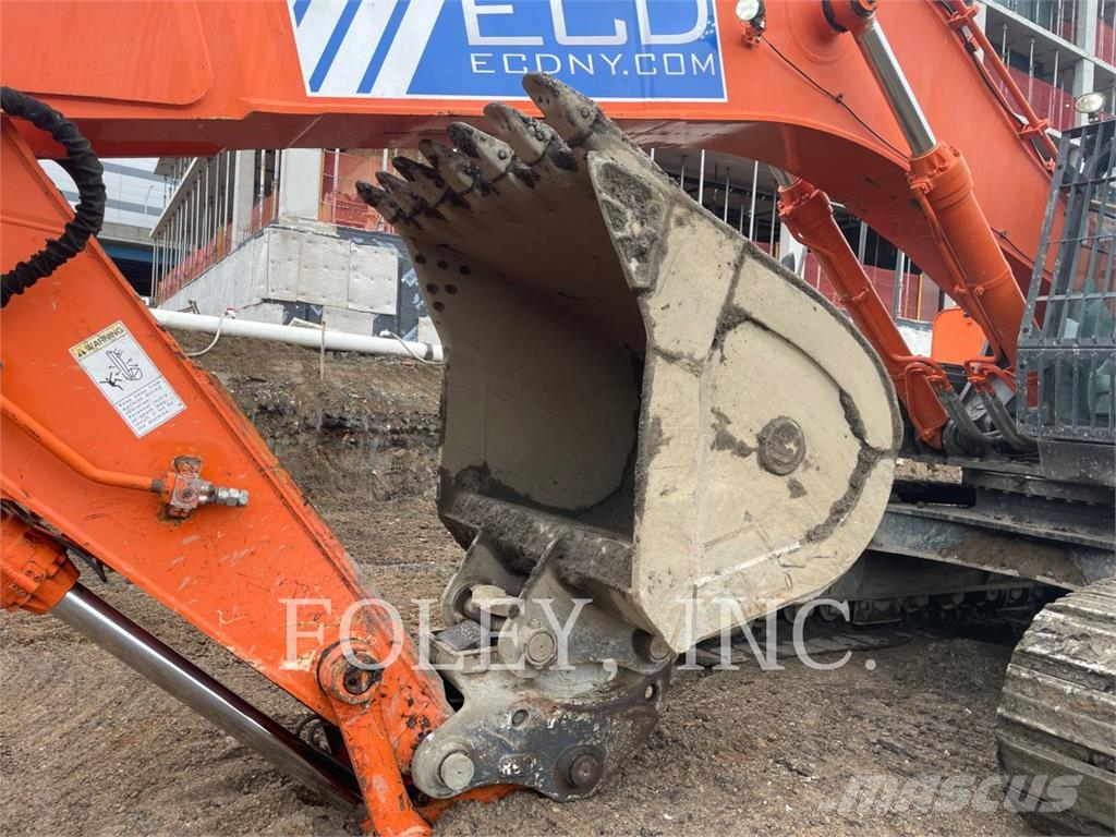 Hitachi ZX470 LC-6 حفارات زحافة