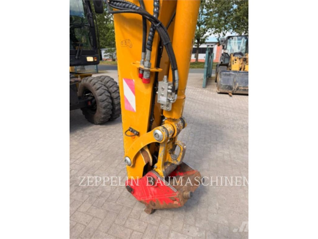 Hydrema MX18 Excavadoras de ruedas