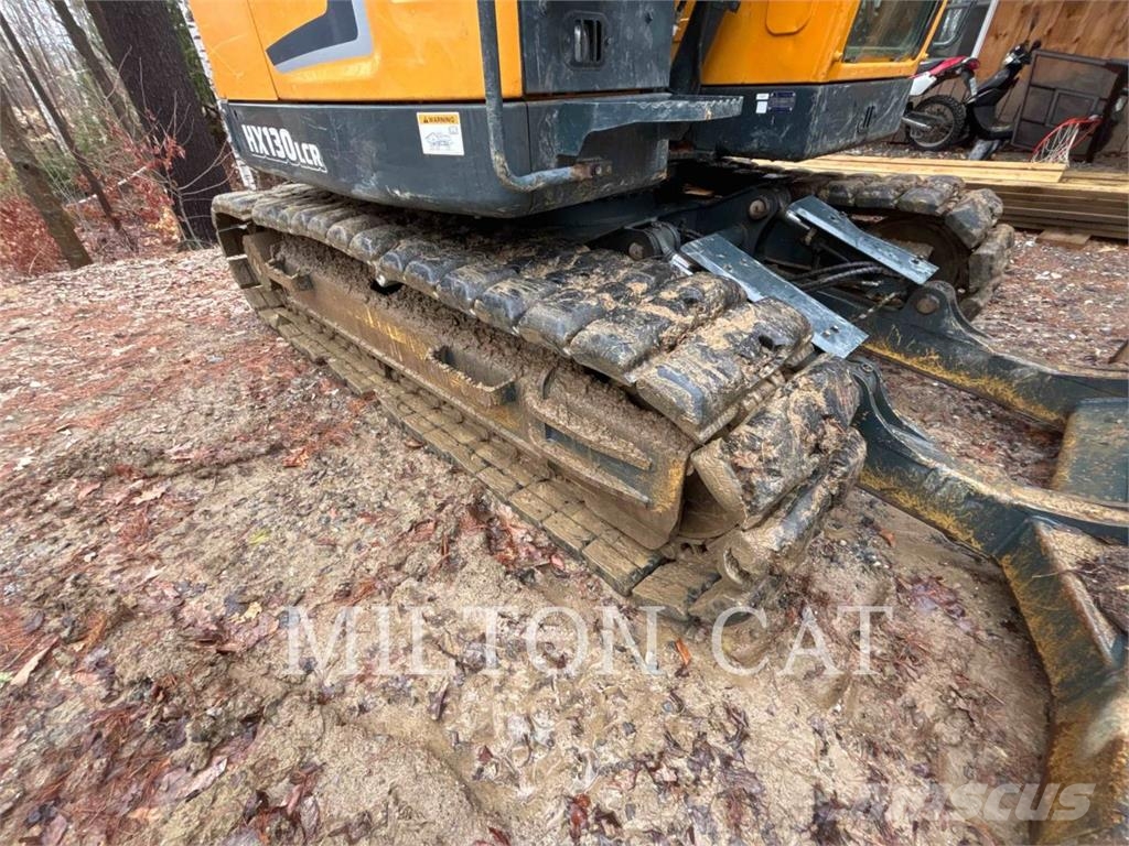 Hyundai CONSTRUCTION EQUIPMENT HX130LCR Bageri guseničari