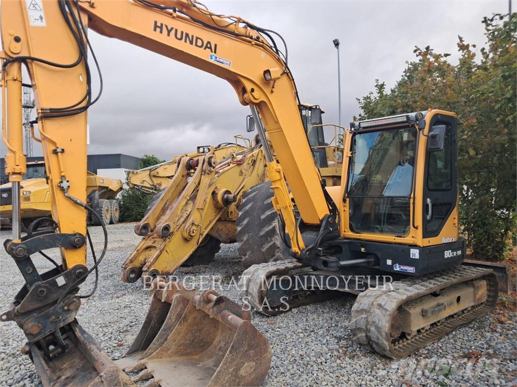 Hyundai R80CR.9 حفارات صغيرة أقل من 7 طن (حفارات صغيرة)