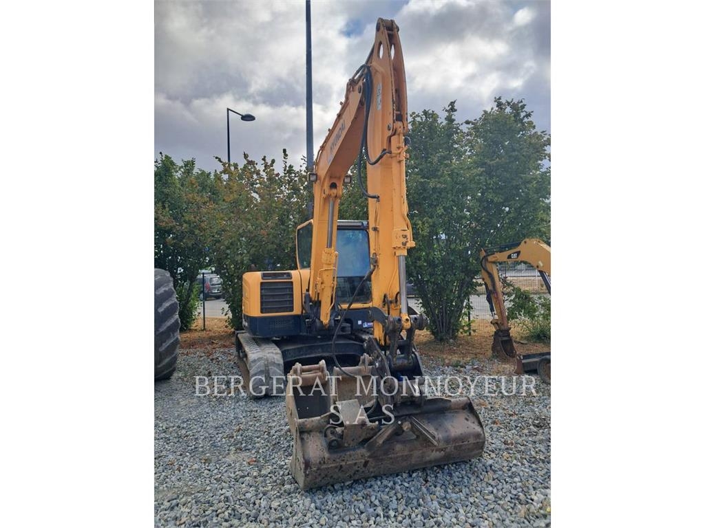 Hyundai R80CR.9 حفارات صغيرة أقل من 7 طن (حفارات صغيرة)