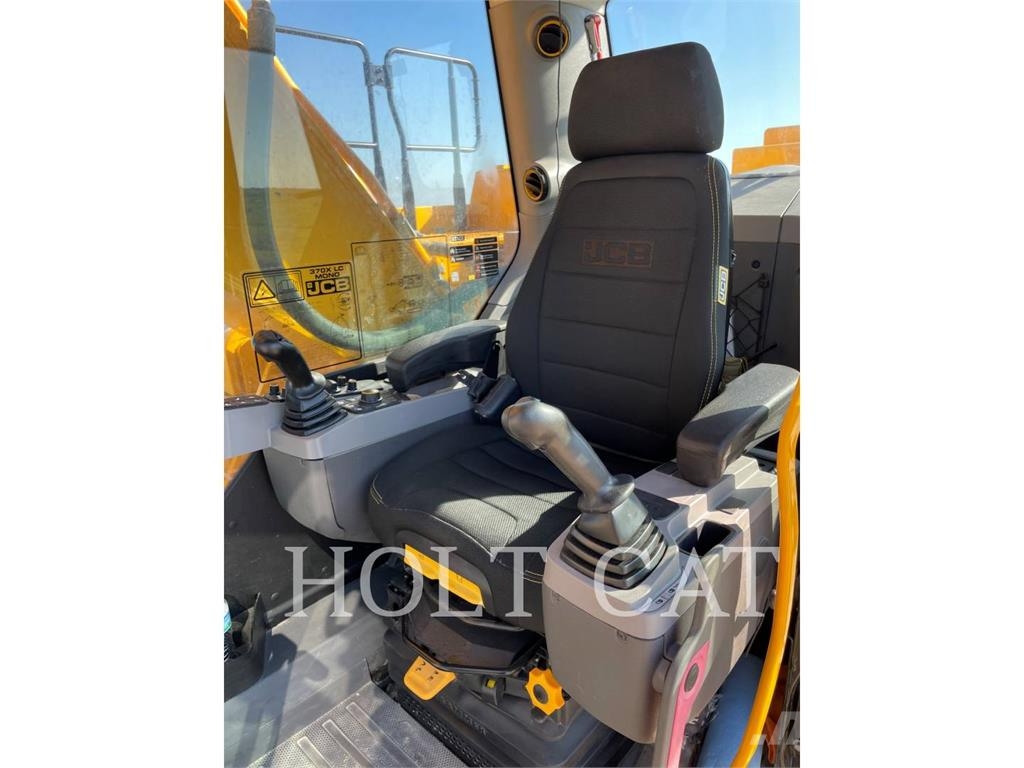 JCB 370X LC Crawler excavators