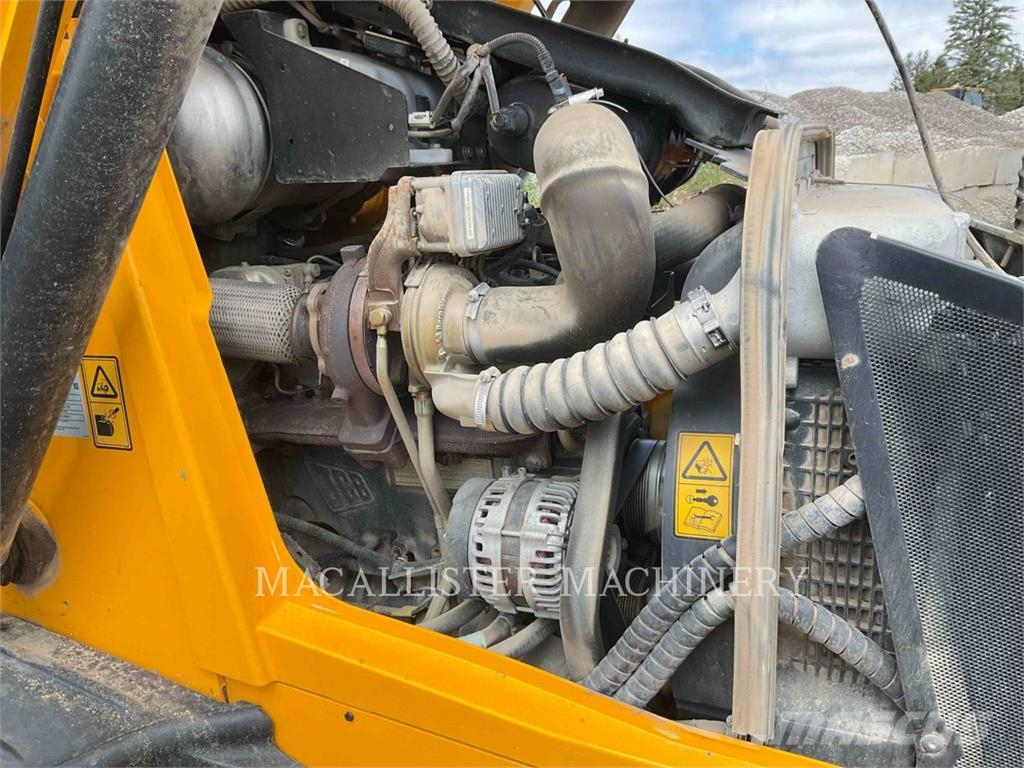 JCB 3CX Terne