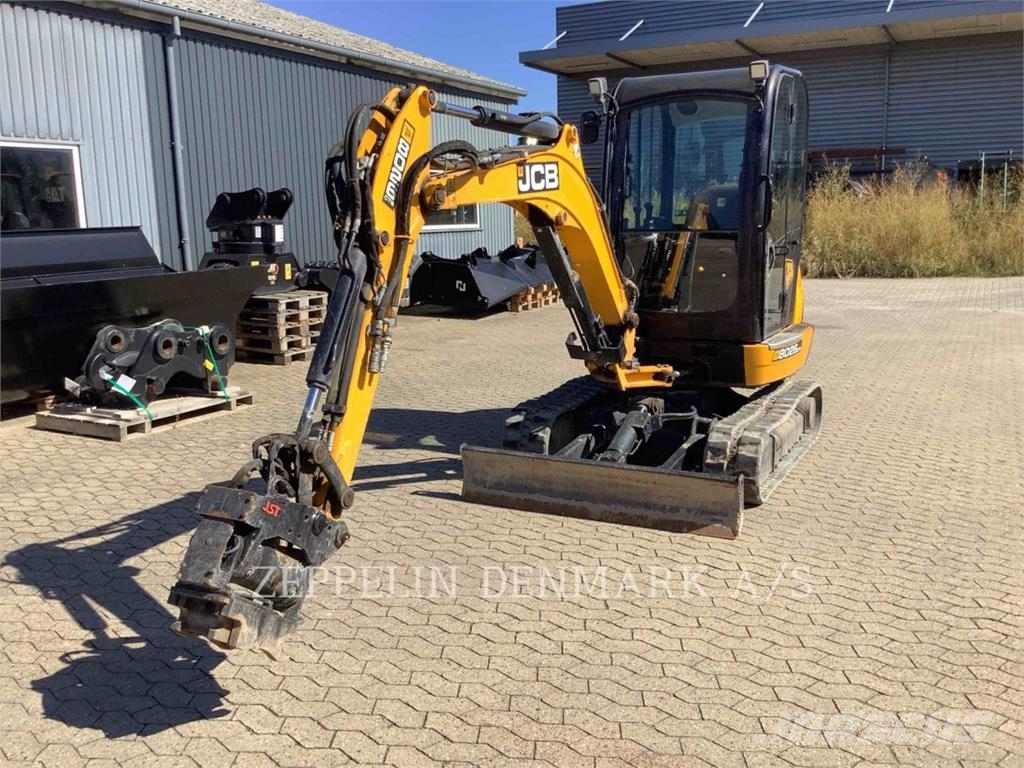 JCB 8026 ミニ油圧ショベル 7t以下(ミニユンボ・ミニディガー)