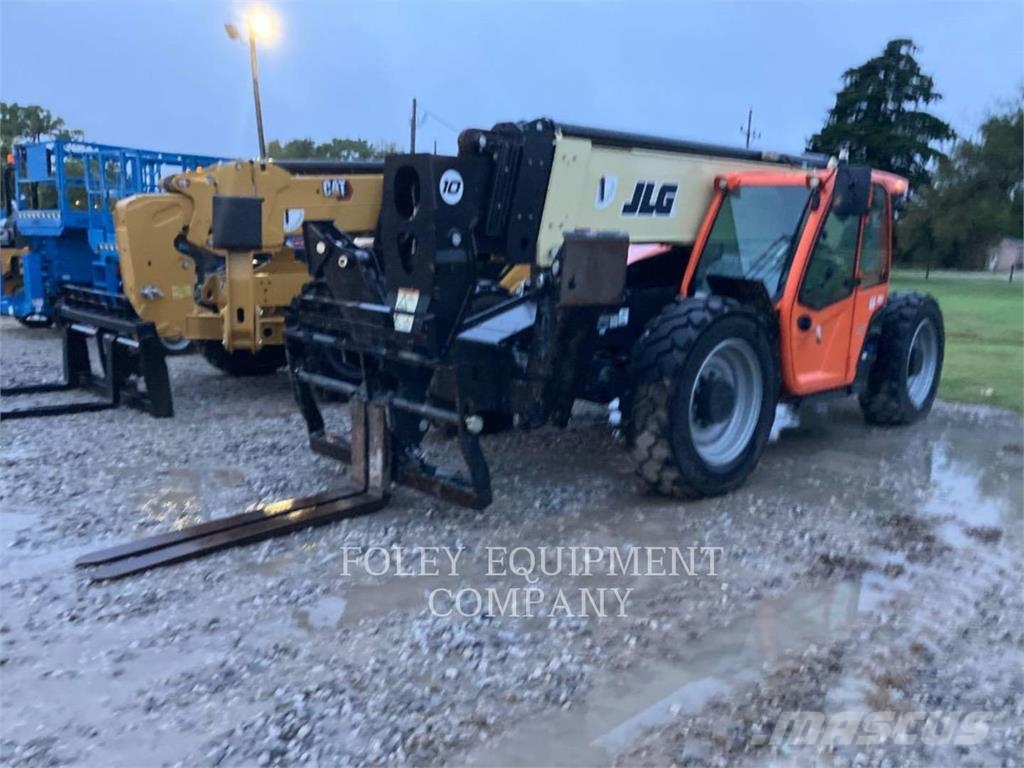 JLG 1055C 텔러 핸들러