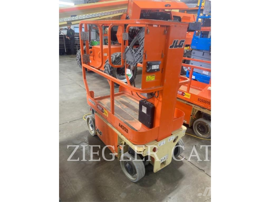 JLG 1230ES Scissor lifts