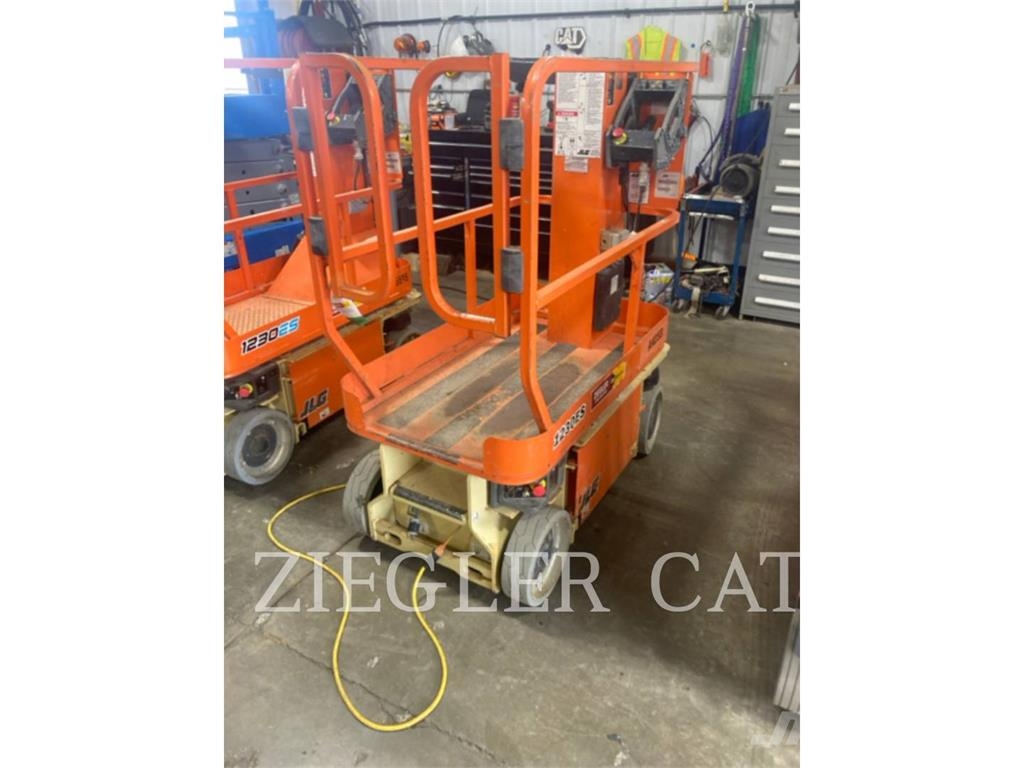 JLG 1230ES Scissor lifts