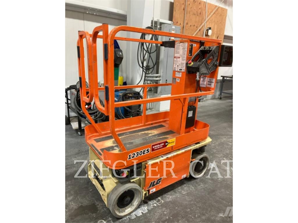 JLG 1230ES Plataformas tijera
