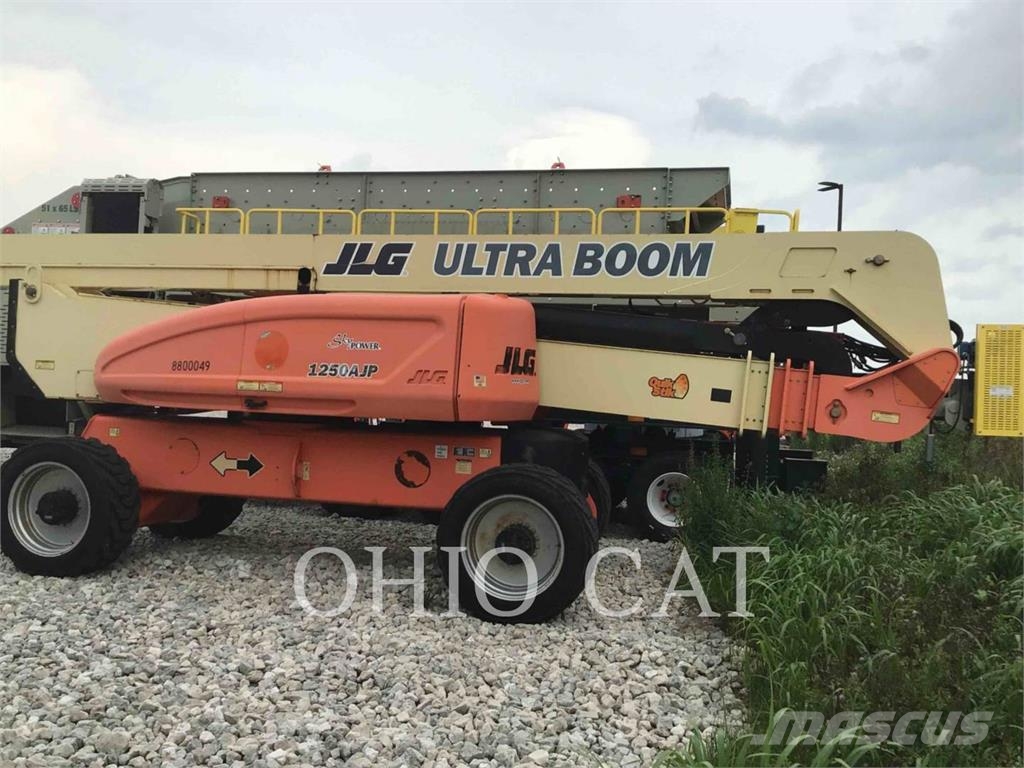 JLG 1250AJP Knikarmhoogwerkers