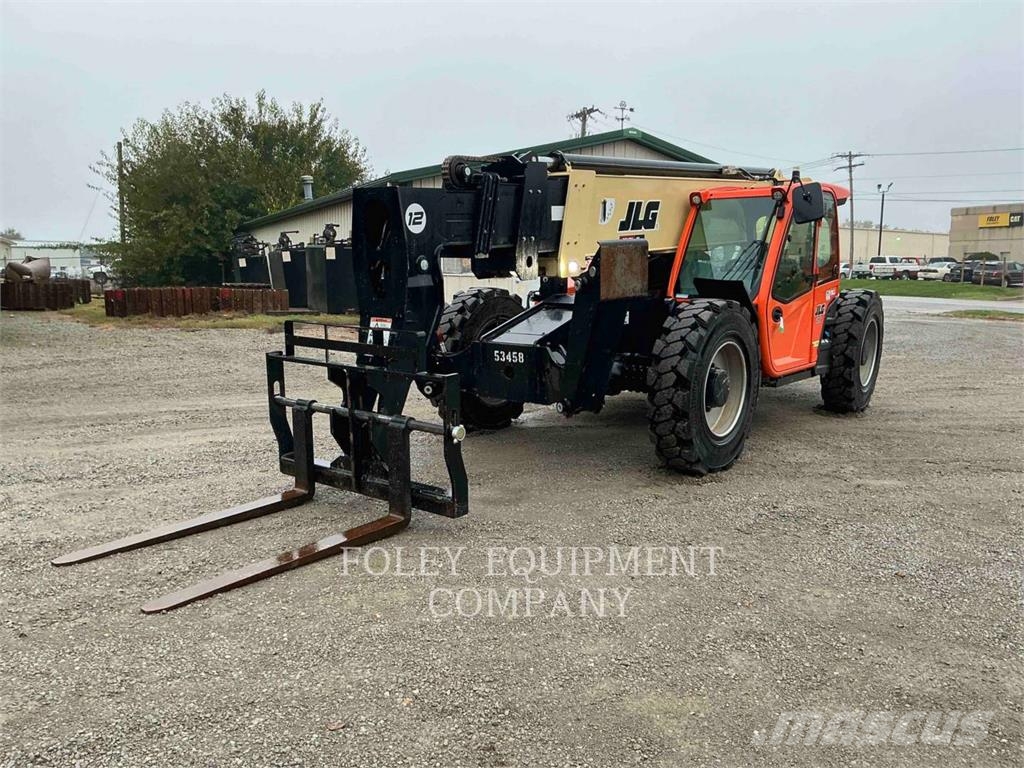 JLG 1255 Телескопические погрузчики