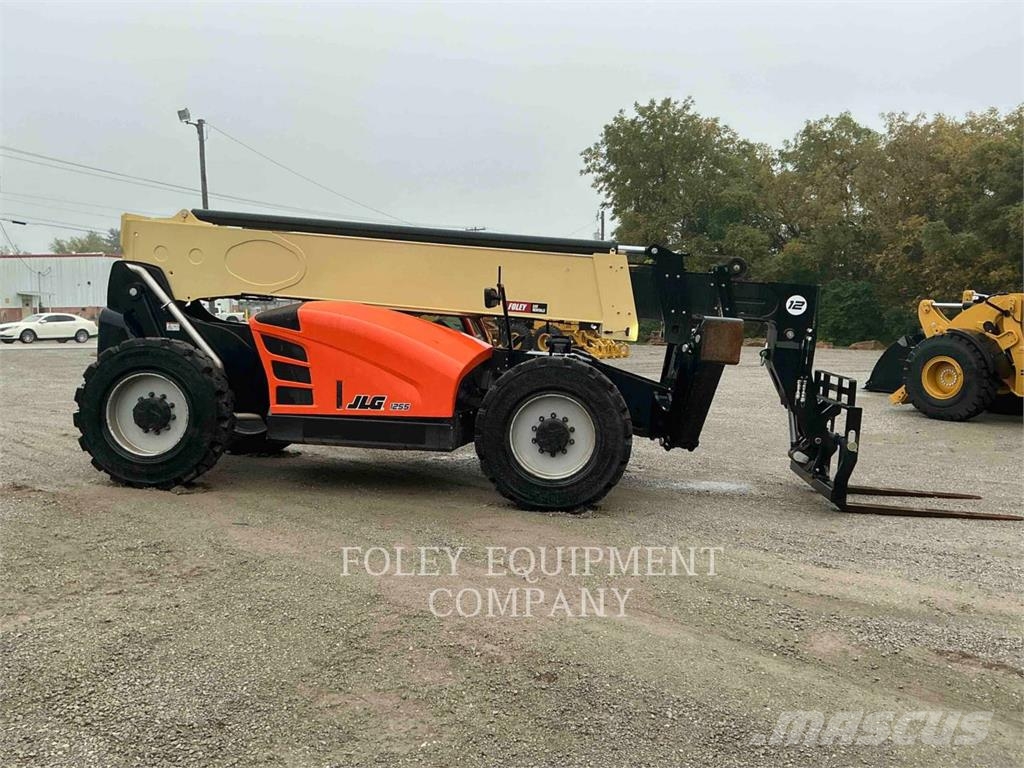 JLG 1255 Телескопические погрузчики