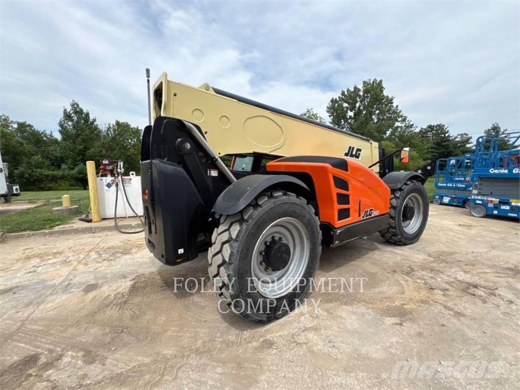 JLG 1255C Teleskopski viličarji