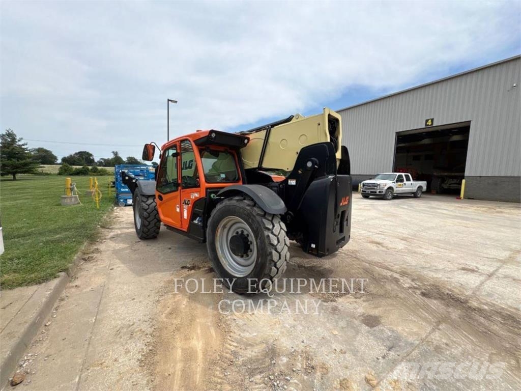 JLG 1255C Teleskopski viličarji