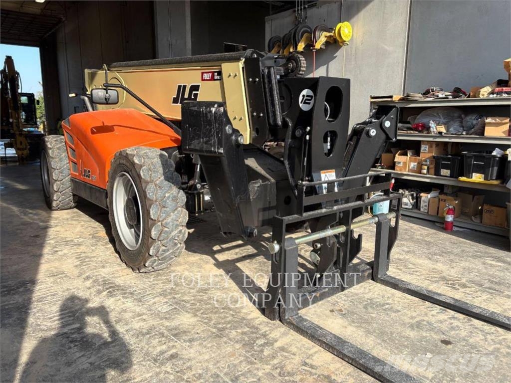 JLG 1255C Teleskooplaadurid