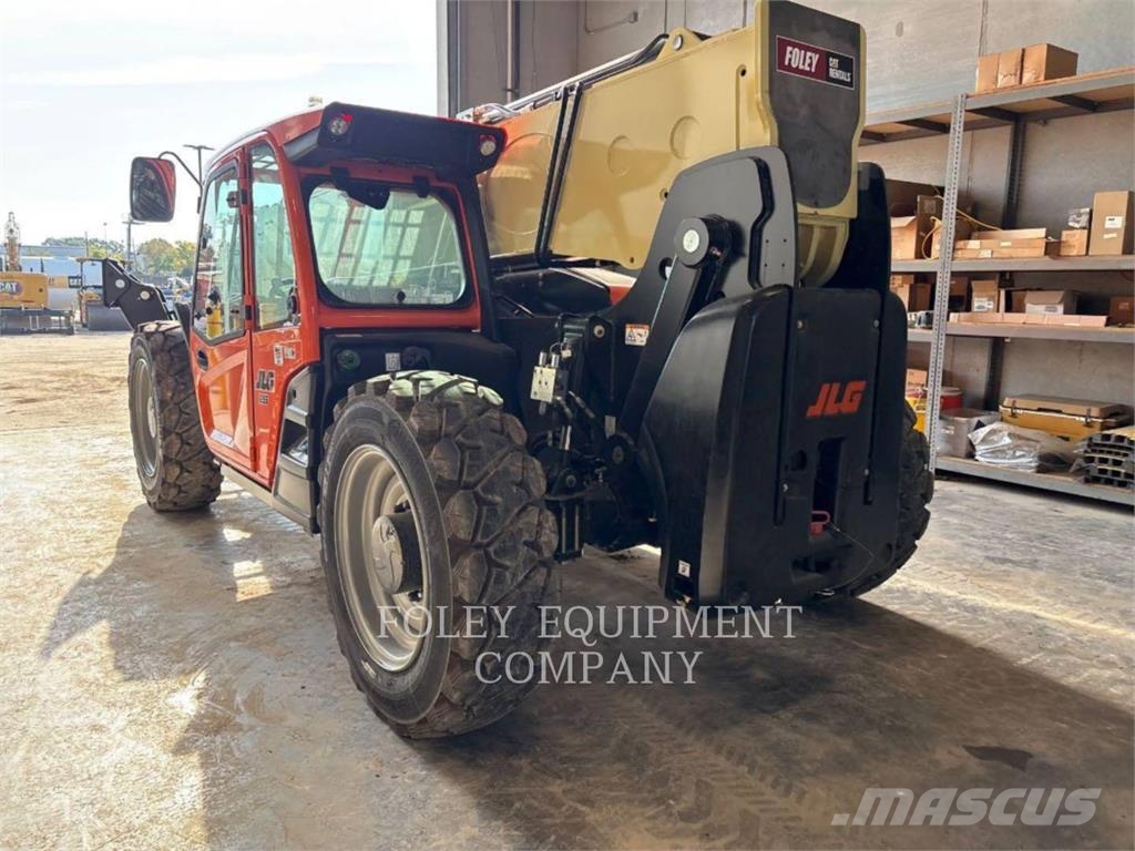JLG 1255C Teleskooplaadurid