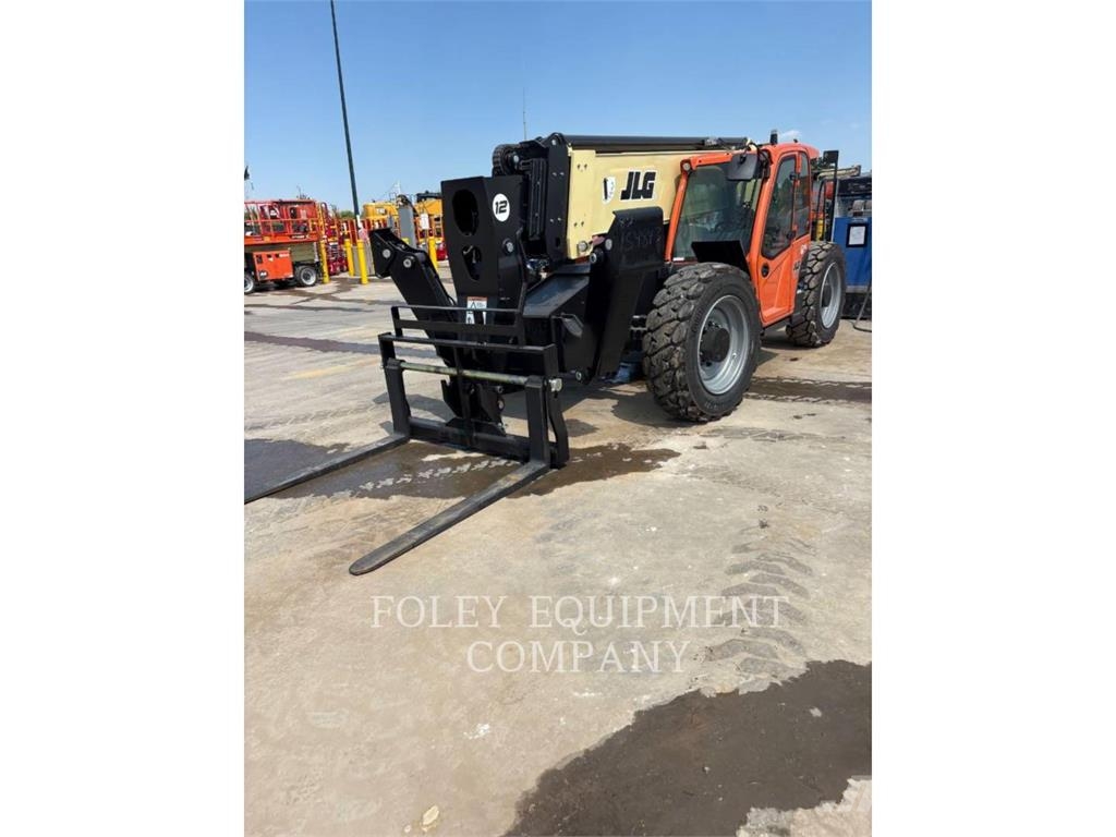JLG 1255C Teleskooplaadurid