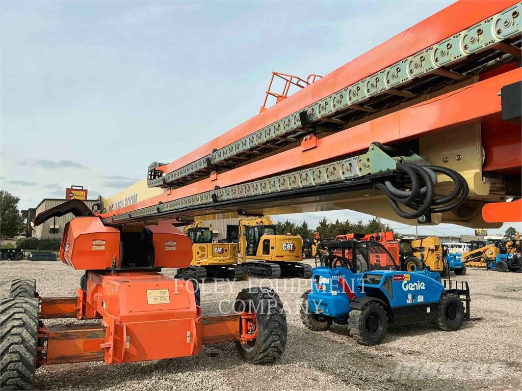 JLG 1350SJP 관절형 전동이동 리프트