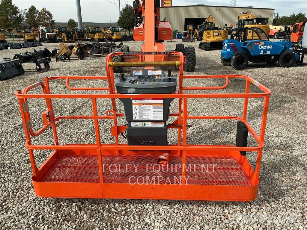 JLG 1350SJP 관절형 전동이동 리프트
