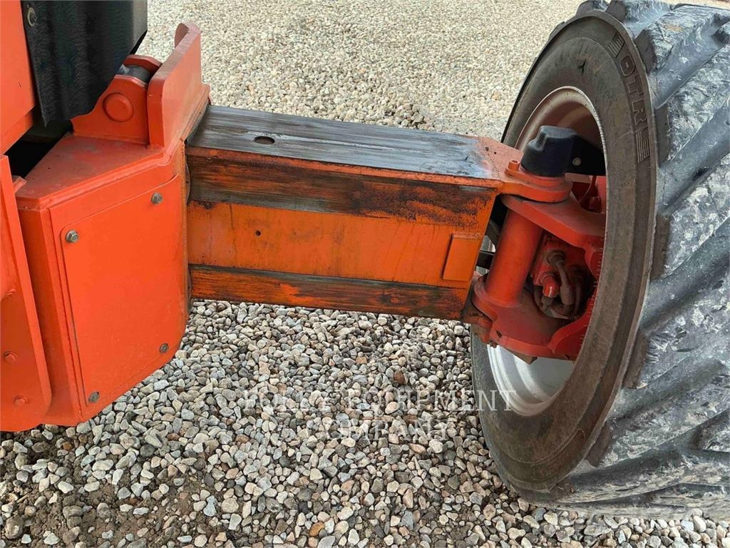 JLG 1350SJP 관절형 전동이동 리프트