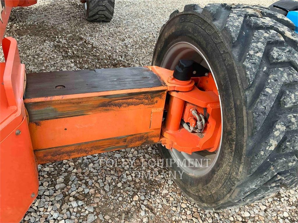 JLG 1350SJP 관절형 전동이동 리프트