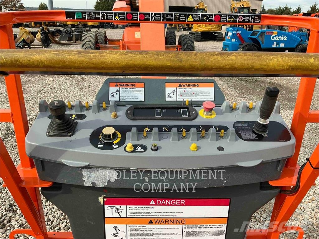 JLG 1350SJP 관절형 전동이동 리프트
