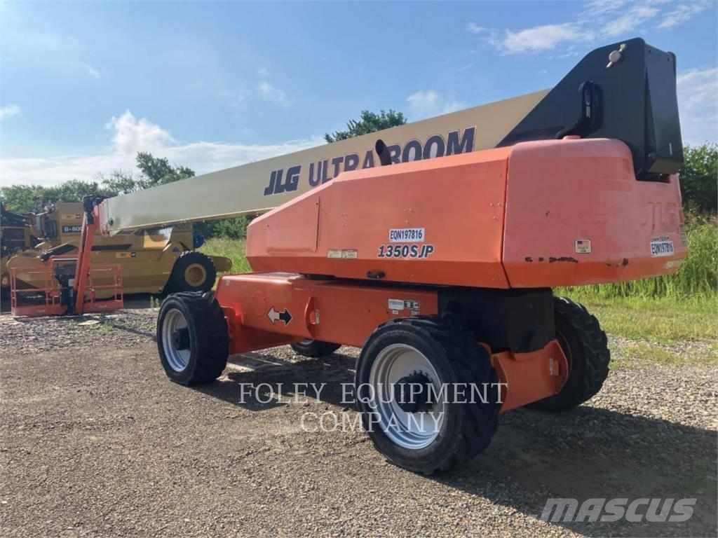 JLG 1350SJPR Strēles pacēlāji
