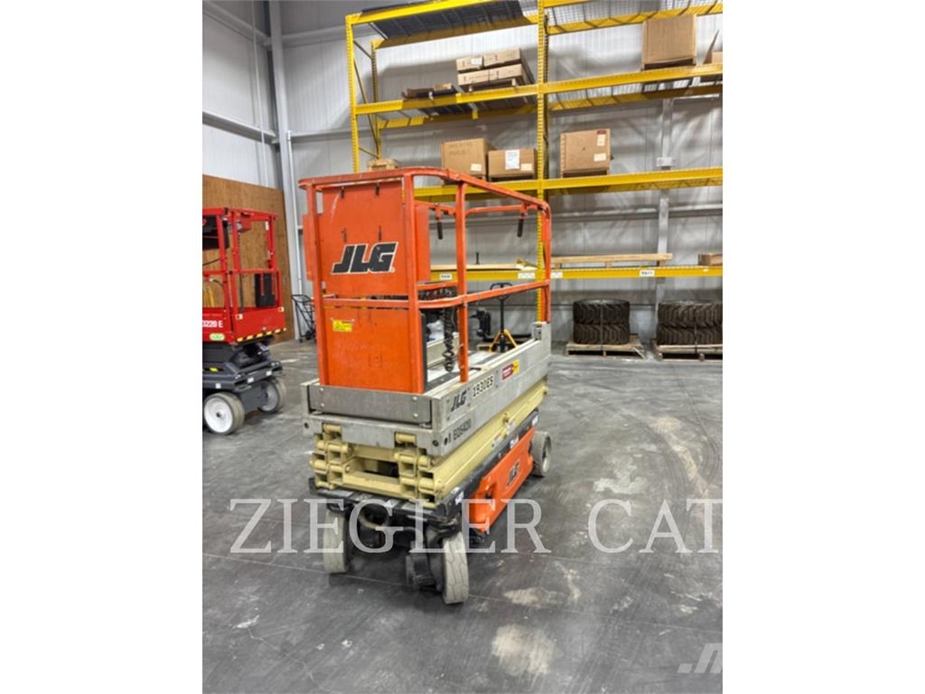 JLG 1930ES Schaarhoogwerkers
