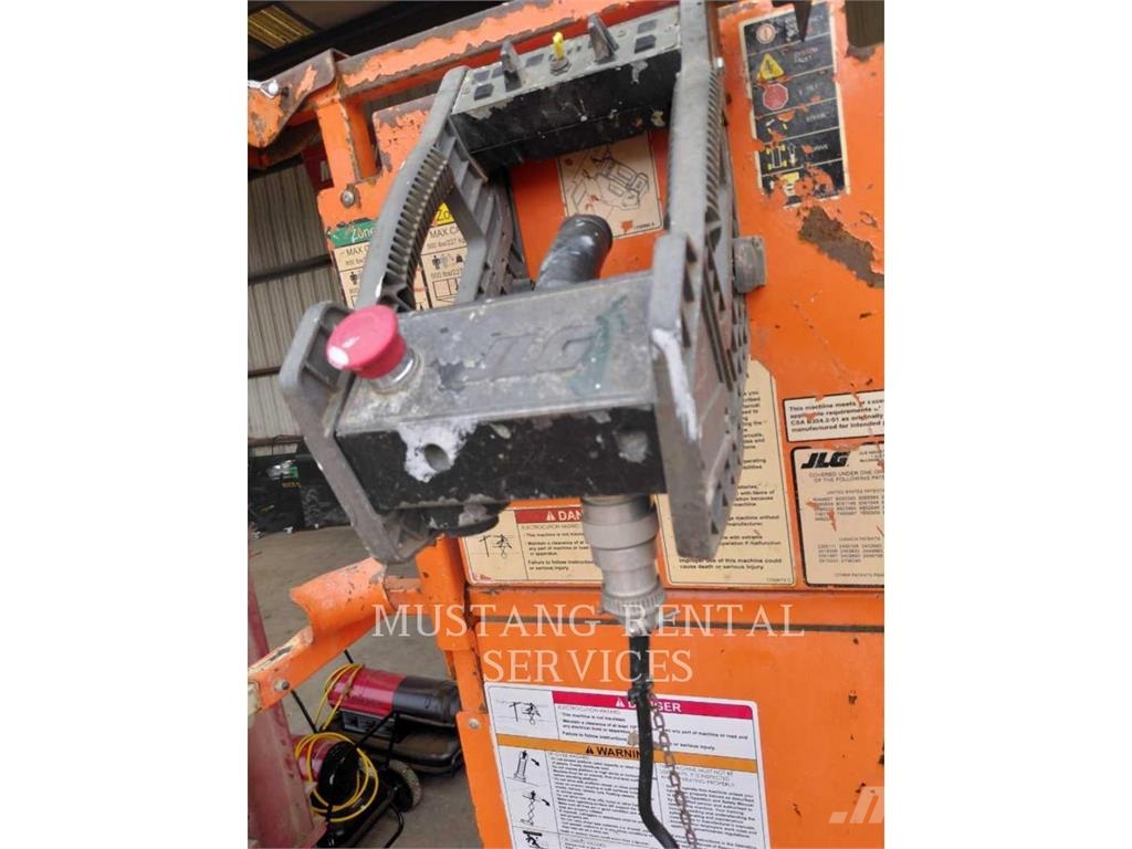 JLG 2632ES 剪叉式升降机