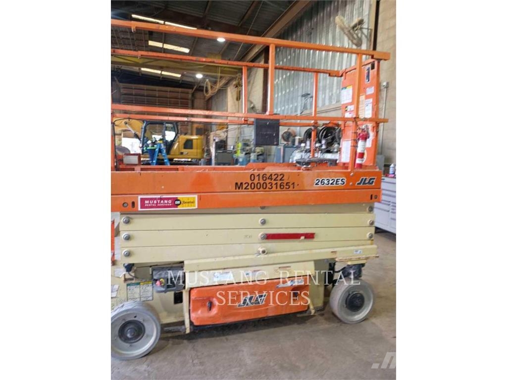 JLG 2632ES 剪叉式升降机