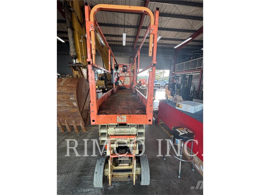 JLG 2632ES 剪叉式升降机
