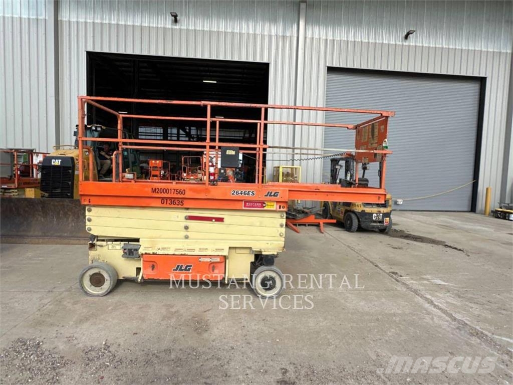 JLG 2646ES 剪叉式升降机