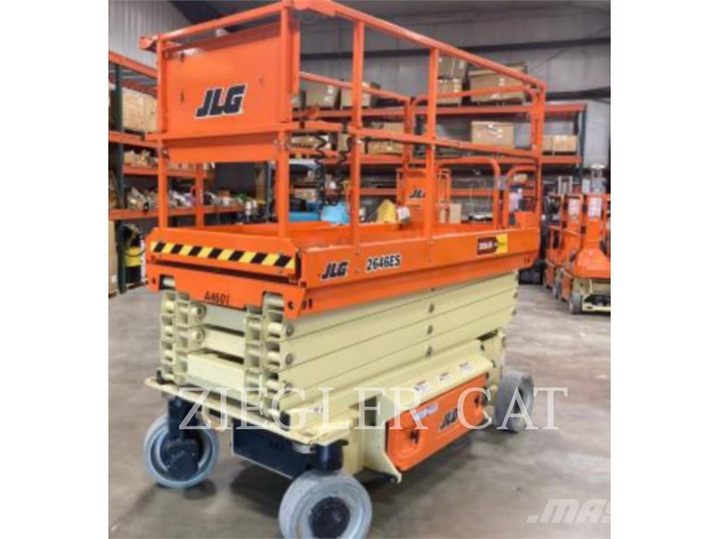 JLG 2646ES 26 ELECTRIC SCISSOR LIFT - WIDE 剪叉式升降机