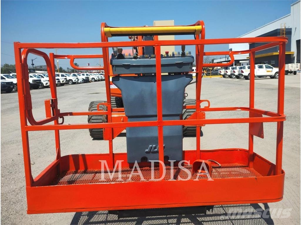 JLG 450AJ 4WD Zglobne podizne platforme