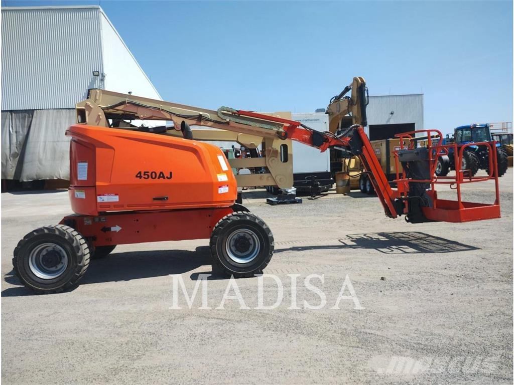 JLG 450AJ 4WD Zglobne podizne platforme