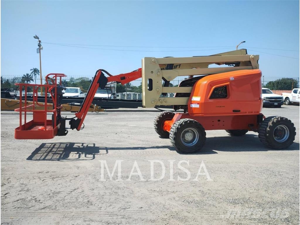 JLG 450AJ 4WD Zglobne podizne platforme