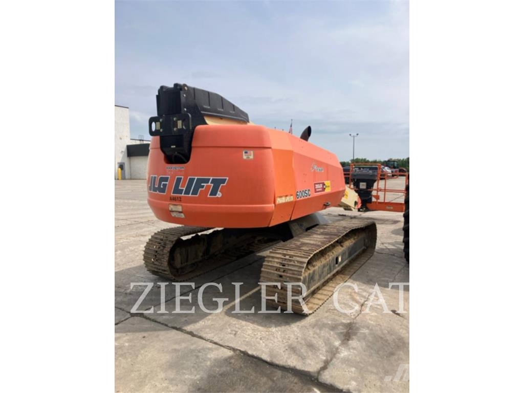 JLG 600SCR Articulated boom lifts