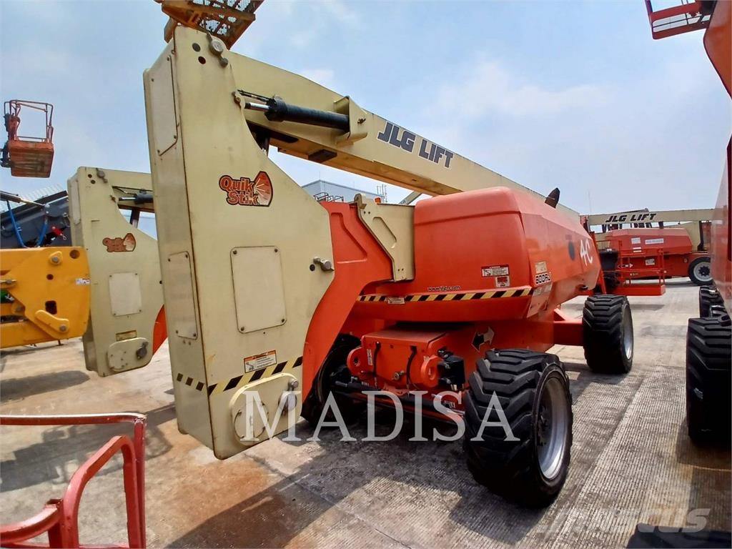 JLG 800AJ Knikarmhoogwerkers