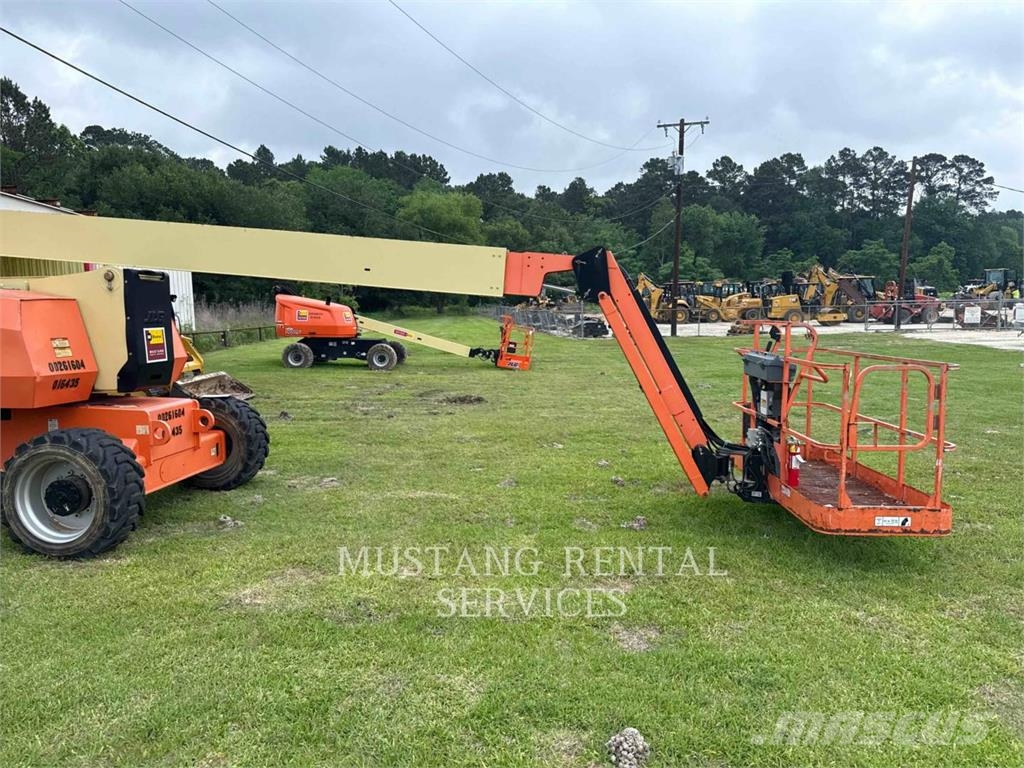 JLG 800AJ رافعات سلة مفصلية