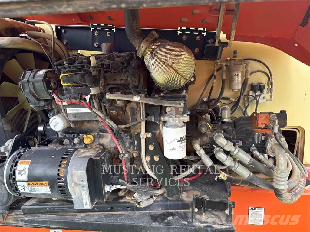 JLG 800AJ رافعات سلة مفصلية