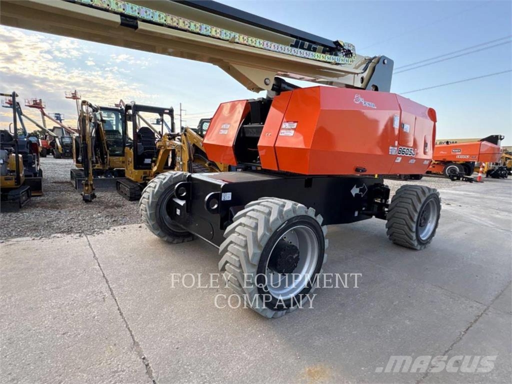 JLG 860SJD4W Strēles pacēlāji
