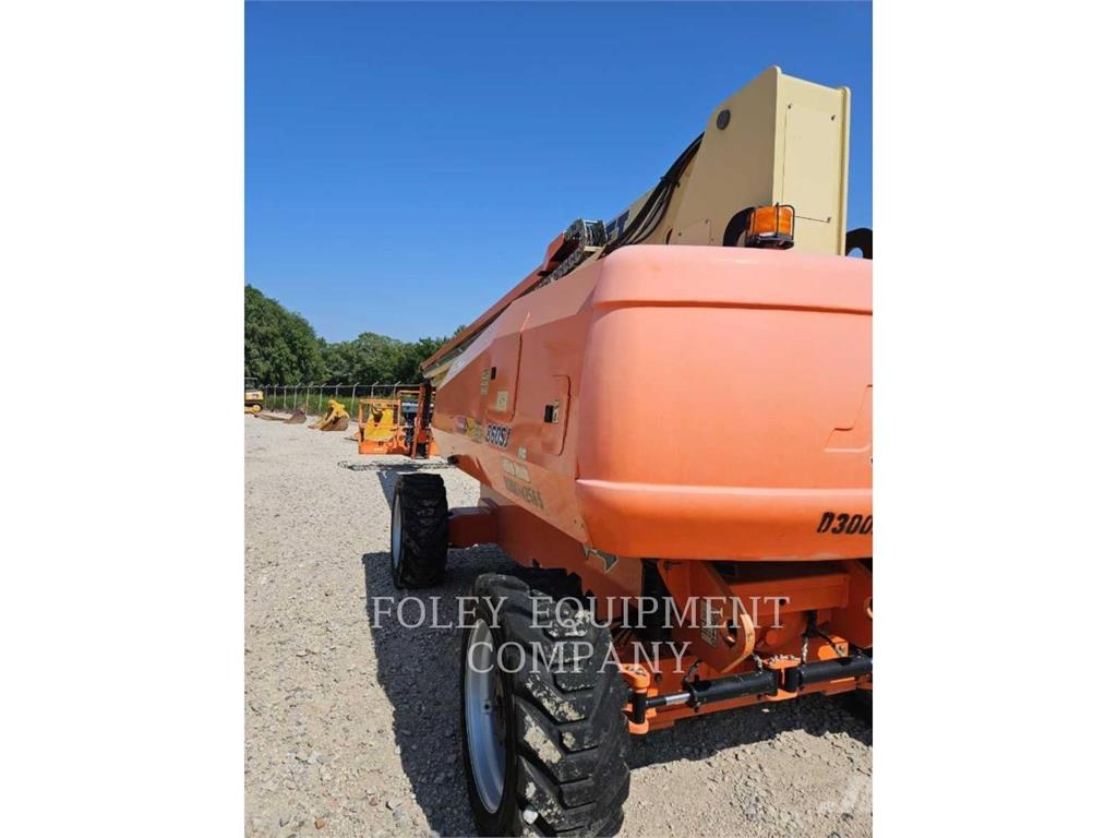 JLG 860SJD4WR Plataformas con brazo de elevación manual