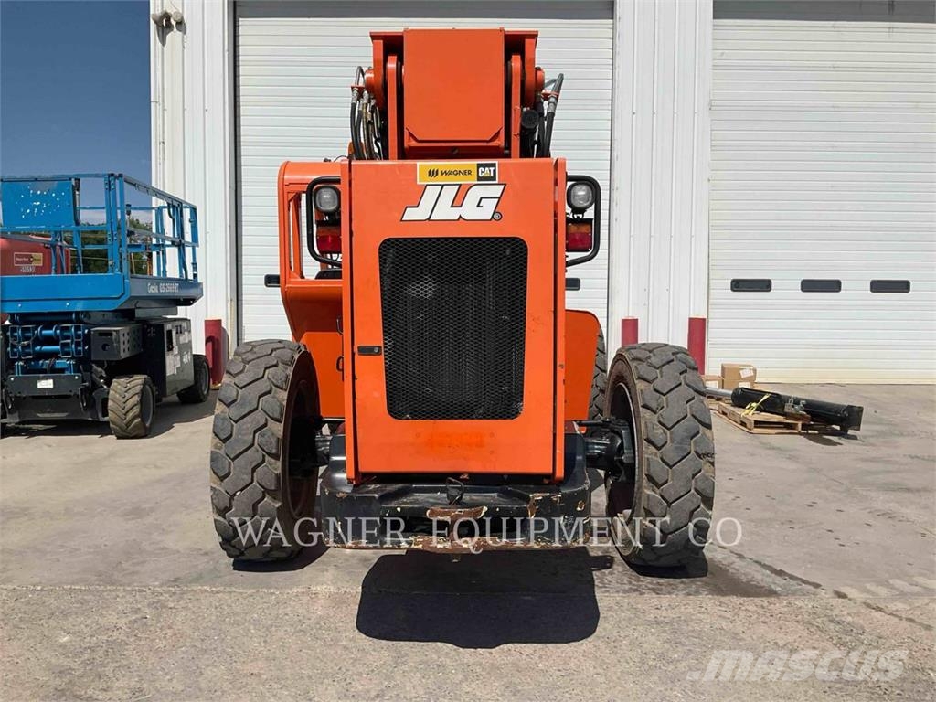 JLG MATERIAL HANDLING DIV. 8042 Montacargas - otros