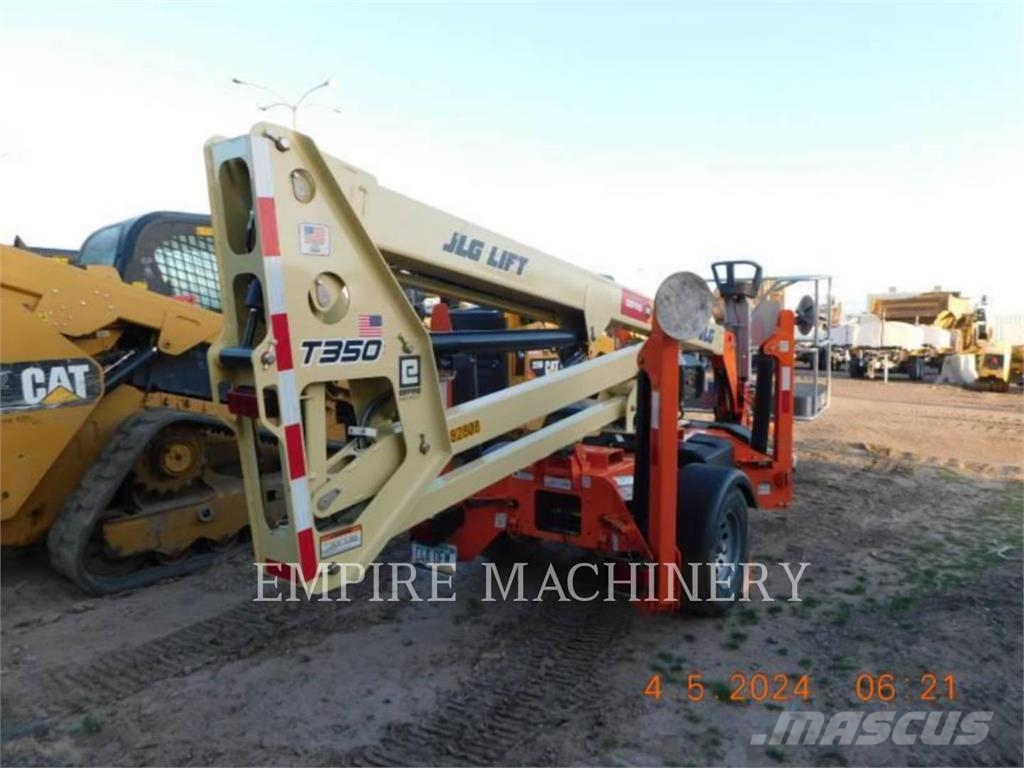 JLG T350 Articulated boom lifts