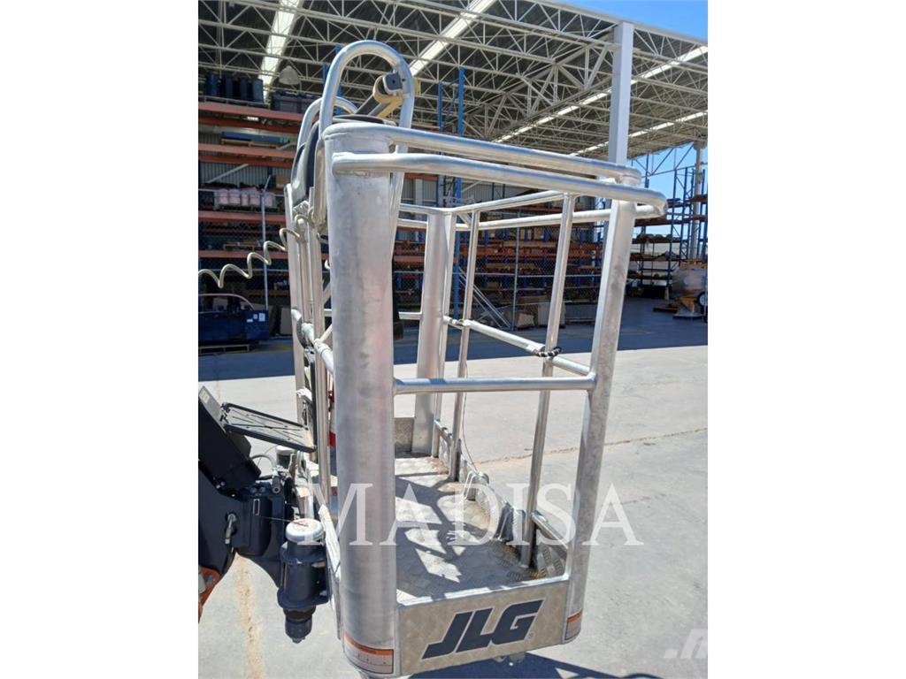 JLG X500AJ Gelenkteleskoparbeitsbühnen