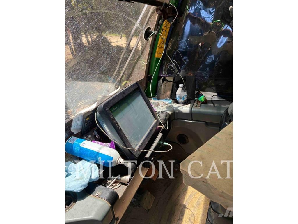 John Deere 1270G Harversteri